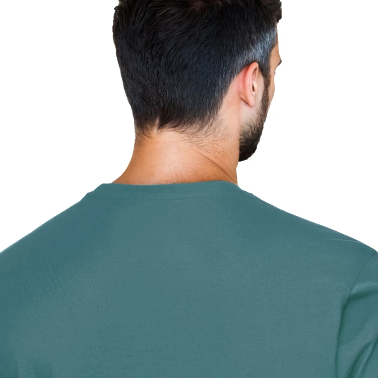cfbc8aee2658689a1bcc66bdebd2e74f